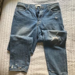NWT distressed Flying monkey mom jeans size 29